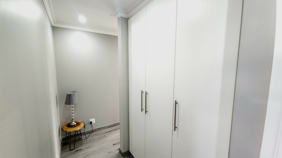 3 Bedroom Property for Sale in Monte Christo Western Cape